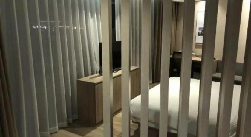 Atour Hotel Suzhou Industrial Park Yangcheng Lake Peninsula China