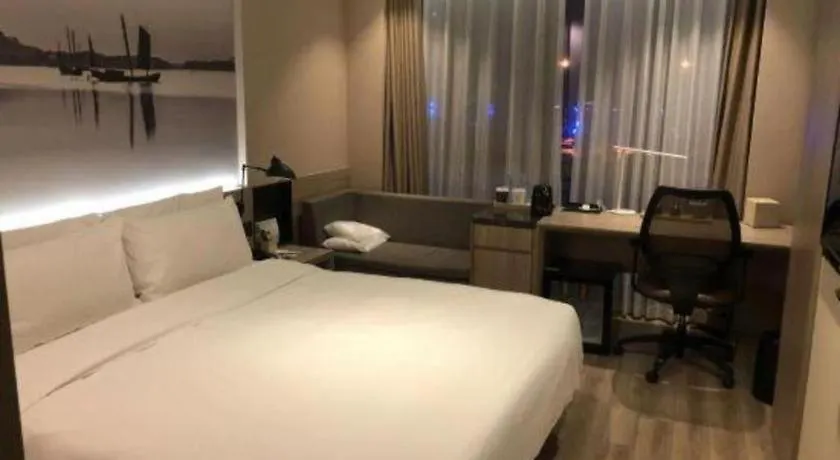 Atour Hotel Suzhou Industrial Park Yangcheng Lake Peninsula 4*, Suzhou (Jiangsu) China